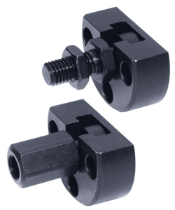 Quick-fit couplings  with radial offset compensation and mounting flange